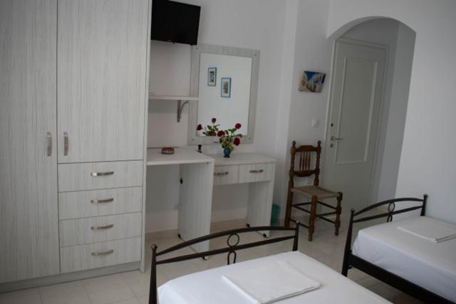 Kouki Maria Rooms Аполония Екстериор снимка