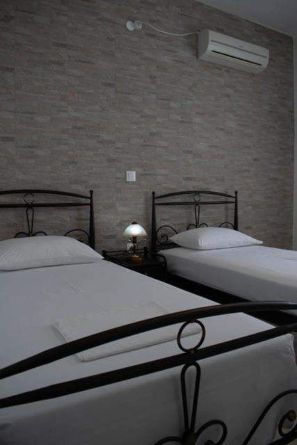 Kouki Maria Rooms Аполония Екстериор снимка